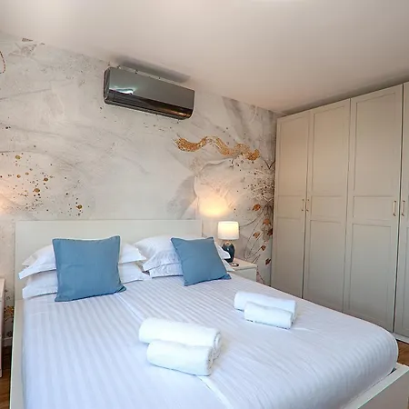 Apartment Center Of