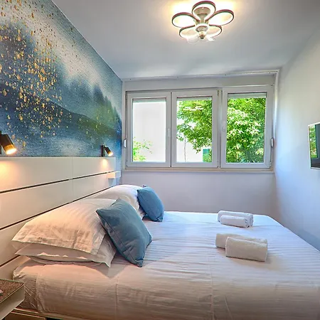 Center Of Makarska *