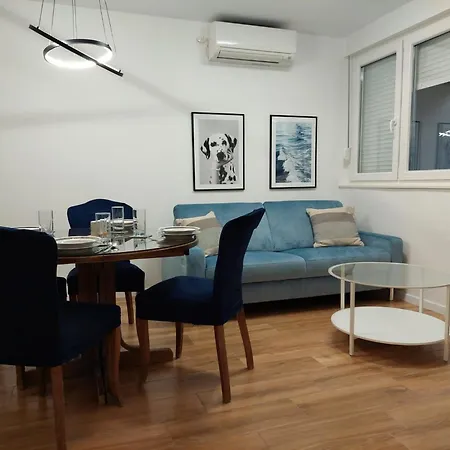A&a Center Of Apartment *